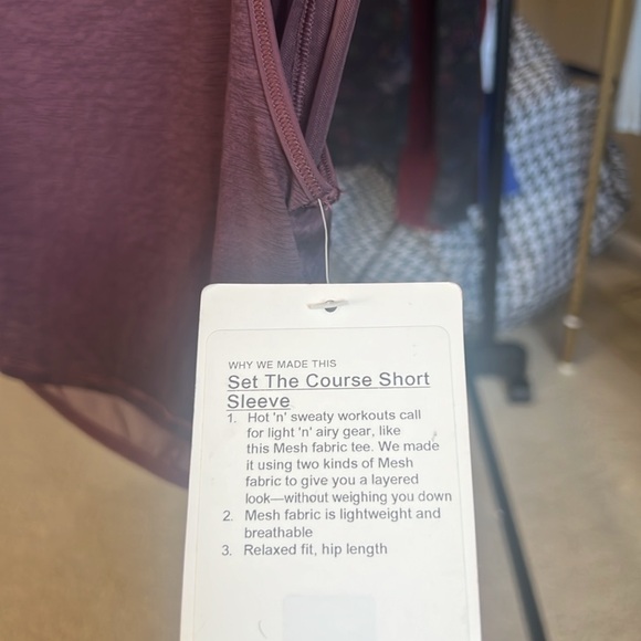 lululemon athletica Sheer Mauve Short Sleeve Top - Picture 5 of 5